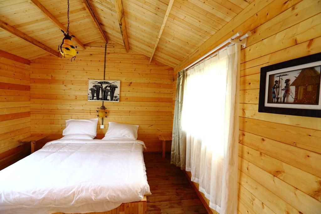 Jambo Mara Safari Lodge Ololaimutiek Cameră foto